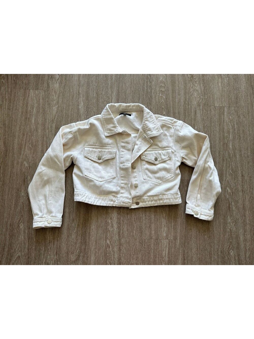 Lulus women's cream cropped denim jacket